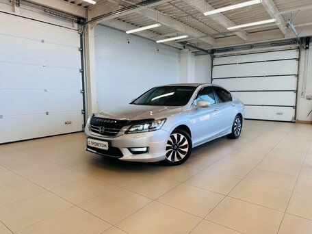 Honda Accord IX
