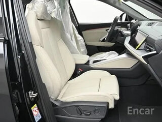 2025 Audi Q5 40 TDI III (GU), чёрный, 7480000 рублей, вид 5
