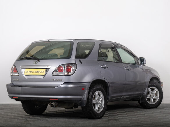 2002 Lexus RX 300 I, белый, 799000 рублей - вид 5