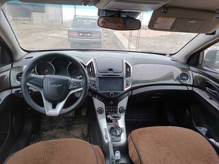 2014 Chevrolet Cruze I Рестайлинг, коричневый, 700000 рублей, вид 5