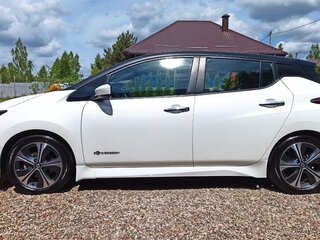 2018 Nissan Leaf II (ZE1), белый, 1070307 рублей, вид 3