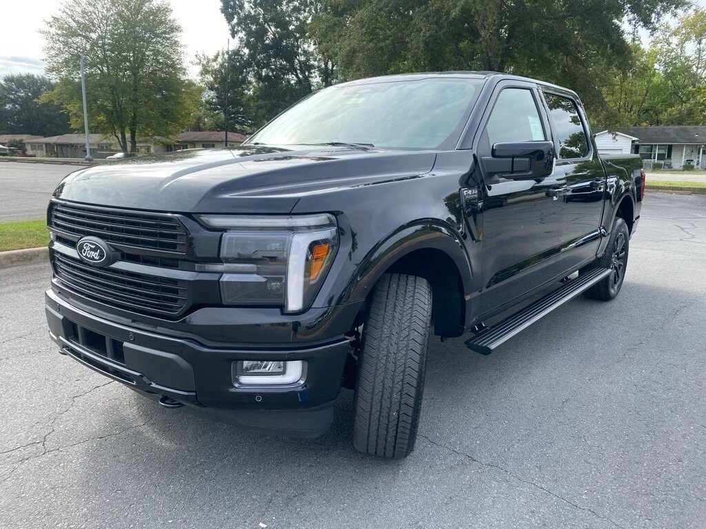 Открыть фотографии: Ford F-150 XIV Рестайлинг