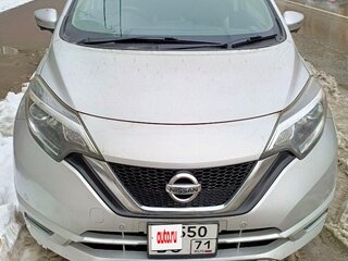2019 Nissan Note II Рестайлинг, серебристый, 1094000 рублей, вид 2