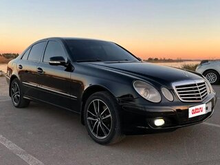 2006 Mercedes-Benz E-Класс 200 III (W211, S211) Рестайлинг, чёрный, 1050000 рублей, вид 2