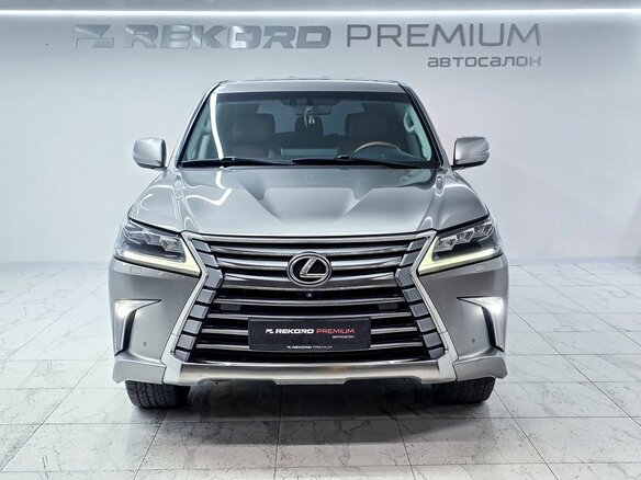 2016 Lexus LX 450d III Рестайлинг 2, серый, 5700000 рублей - вид 3