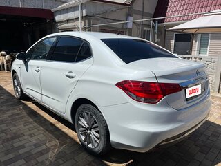 2013 Citroen C4 II, белый, 650000 рублей, вид 4