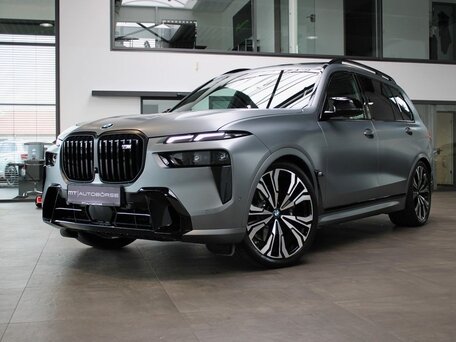 BMW X7 I (G07) Рестайлинг