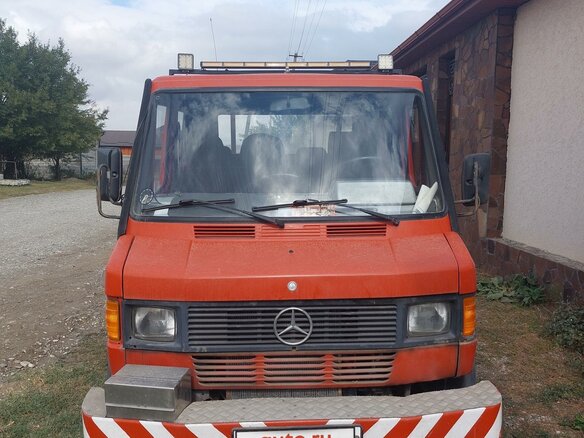 1991 Mercedes-Benz T1, красный, 1400000 рублей - вид 8