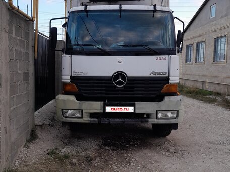 1999 Mercedes-Benz Atego, белый, 1300000 рублей, вид 1