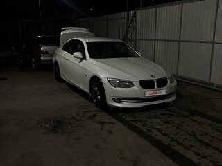 2010 BMW 3 серии 325i V (E90/E91/E92/E93) Рестайлинг, белый, 1299000 рублей, вид 1
