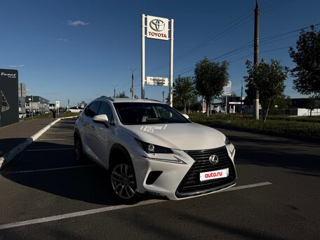 2018 Lexus NX 200 I Рестайлинг, белый, 2950000 рублей, вид 3