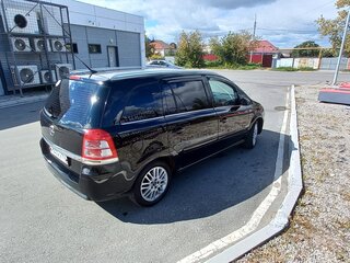 2008 Opel Zafira B Рестайлинг, чёрный, 530000 рублей, вид 5