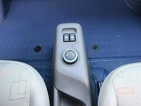 2022 Dongfeng Fengon Mini EV 13.8 kWh, голубой, 756000 рублей - вид 13