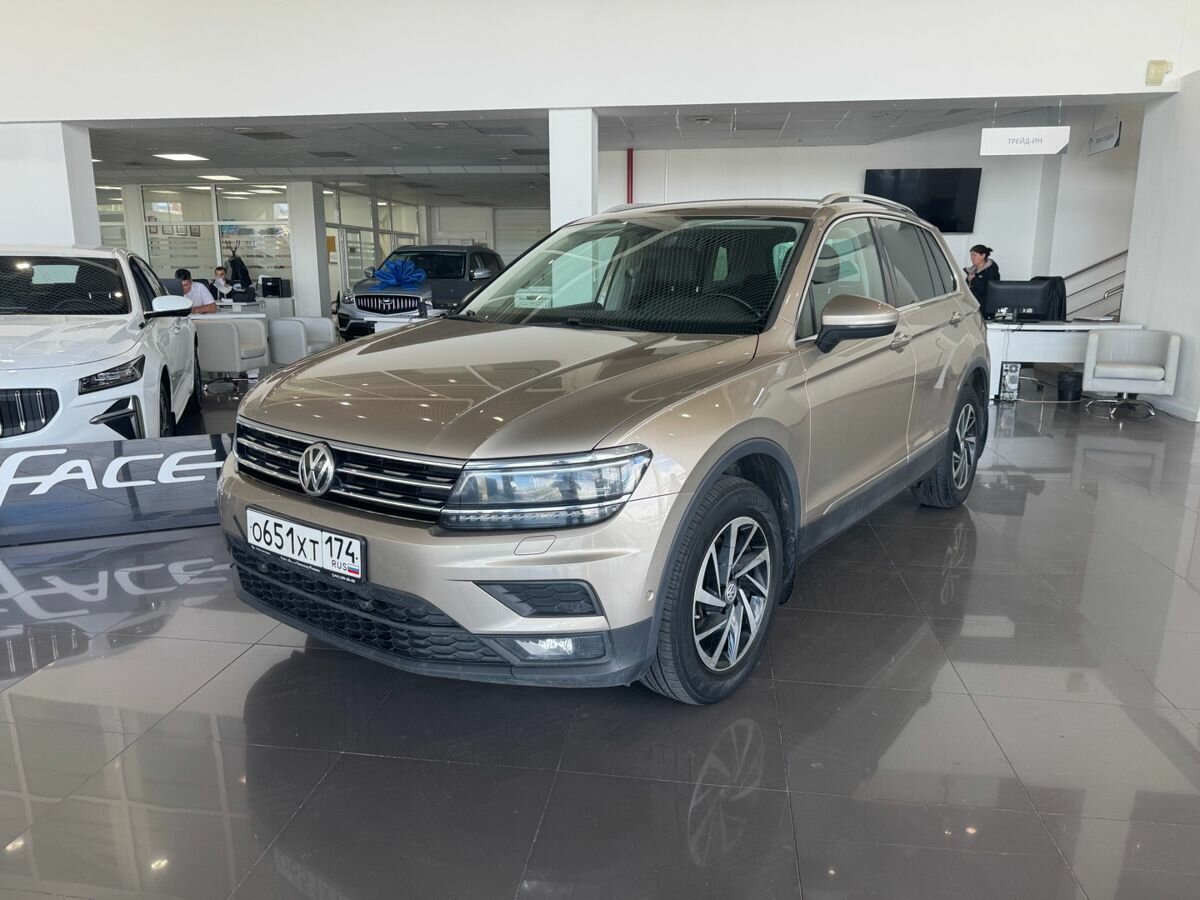 Открыть фотографии: Volkswagen Tiguan II