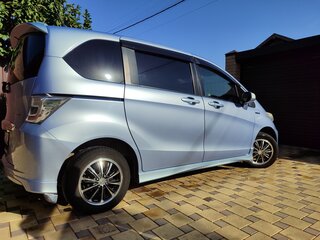 2012 Honda Freed I Рестайлинг, синий, 1390000 рублей, вид 4