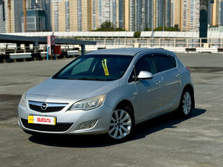 2011 Opel Astra J, серебристый, 570000 рублей, вид 1