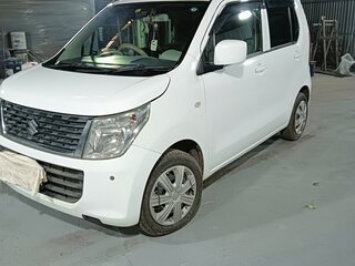 2016 Suzuki Wagon R V Рестайлинг, белый, 550000 рублей, вид 1