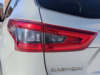 2020 Nissan Qashqai II Рестайлинг, серебристый, 1850000 рублей, вид 5