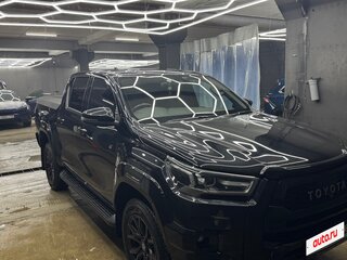 2022 Toyota Hilux VIII Рестайлинг 2, чёрный, 4500000 рублей, вид 1