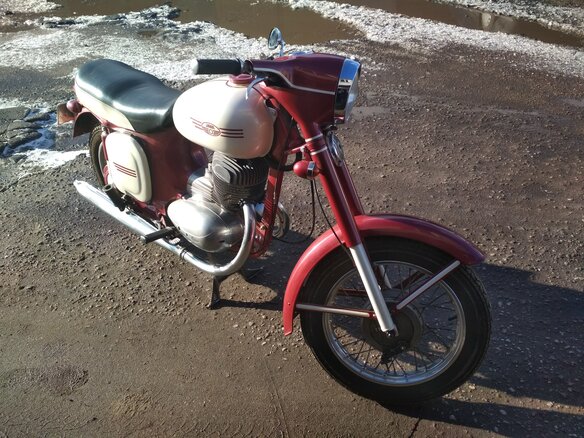 1967 Jawa 250, пурпурный, 254715 рублей - вид 3