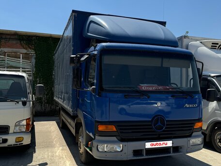1999 Mercedes-Benz Atego, синий, 1650000 рублей, вид 1
