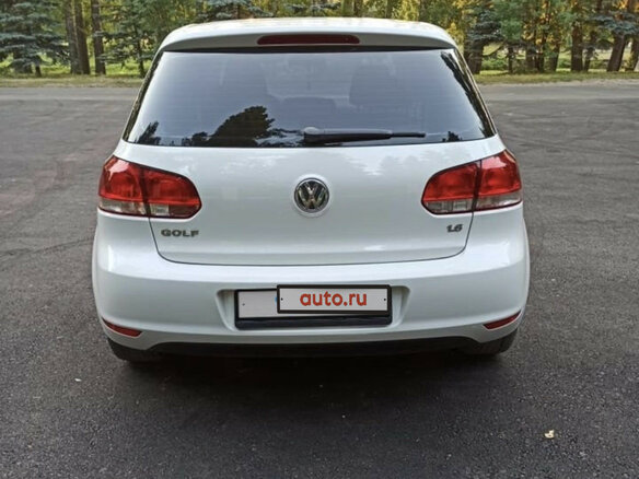 2012 Volkswagen Golf VI, белый - вид 1