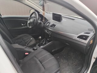 2013 Renault Fluence I Рестайлинг, белый, 850000 рублей, вид 2