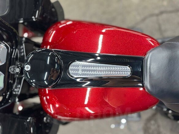 2017 Harley-Davidson Road Glide, пурпурный, 1980000 рублей - вид 15