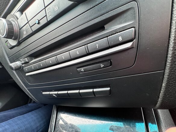 2011 BMW 1 серии 135i I (E82/E88) Рестайлинг 2, синий, 2200000 рублей - вид 17