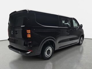 2026 Volkswagen Transporter 4MOTION Long T7, чёрный, 8922766 рублей, вид 4