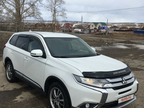 2018 Mitsubishi Outlander III Рестайлинг 2, белый