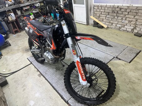 2020 Avantis Enduro 250, чёрный, 220000 рублей, вид 2