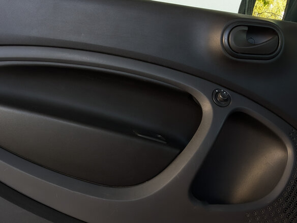 2018 Smart Fortwo III, чёрный, 1150000 рублей - вид 13