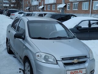 2008 Chevrolet Aveo I Рестайлинг, серебристый, 510000 рублей, вид 3