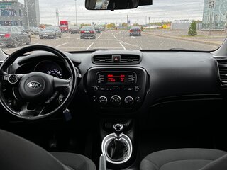 2014 Kia Soul II, красный, 900000 рублей, вид 5