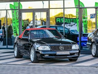 1998 Mercedes-Benz SL-Класс 500 IV (R129) Рестайлинг, чёрный, 3400000 рублей, вид 2