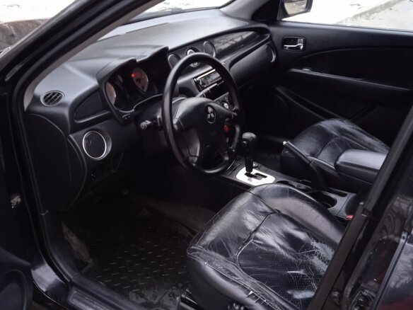 2007 Mitsubishi Outlander I, чёрный, 600000 рублей - вид 9