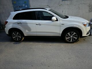 2019 Mitsubishi ASX I Рестайлинг 2, белый, 2000000 рублей, вид 2