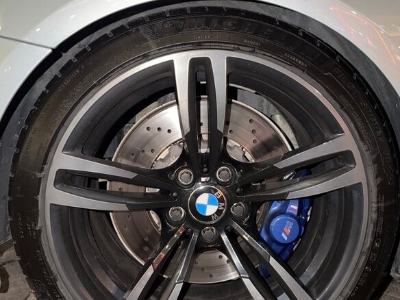 2017 BMW M4 F82/F83 Рестайлинг, серебристый, 6000000 рублей - вид 14