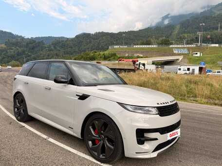 2022 Land Rover Range Rover Sport P360 MHEV III, серый, 12800000 рублей, вид 4