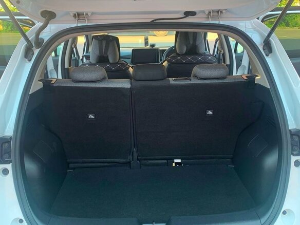 2021 Nissan Note e-Power III, белый, 1620000 рублей - вид 20