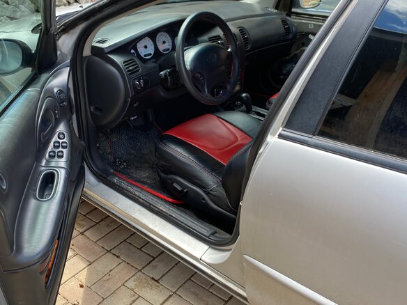 2002 Dodge Intrepid II, серебристый, 330000 рублей - вид 1