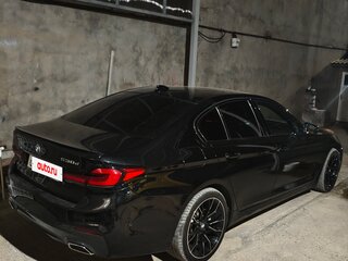 2018 BMW 5 серии 520d VII (G30/G31/G38), чёрный, 2850000 рублей, вид 2