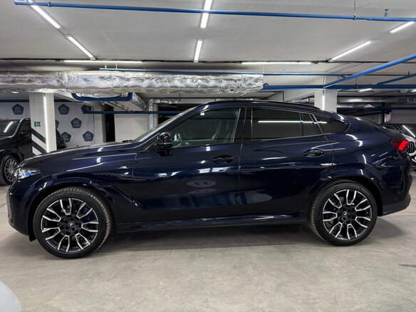 2023 BMW X6 40i III (G06) Рестайлинг, синий, 11700000 рублей - вид 7