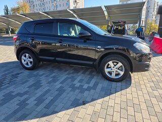2011 Nissan Qashqai I Рестайлинг, чёрный, 1350000 рублей, вид 4