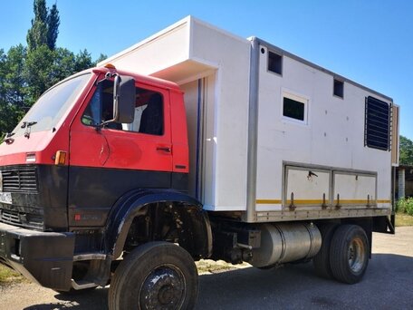 1994 Kenworth K220, красный, 3000000 рублей, вид 1