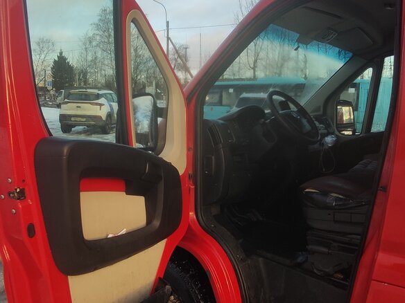 2012 Fiat Professional Ducato, красный, 775000 рублей - вид 16