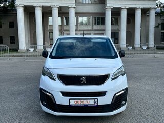 2019 Peugeot Traveller Compact I, белый, 1900000 рублей, вид 1