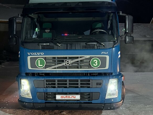 2007 Volvo FM, синий, 2500000 рублей - вид 8