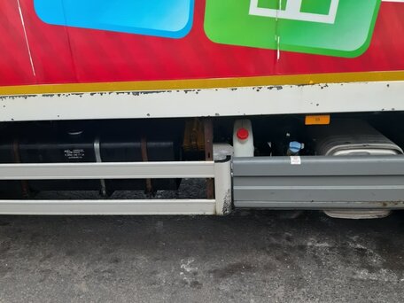 2013 Mercedes-Benz Atego, белый, 3500000 рублей, вид 3